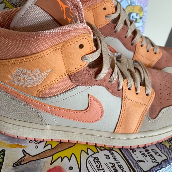 Nike high top Jordan’s leather suede pink peach size 9 - Picture 6 of 7